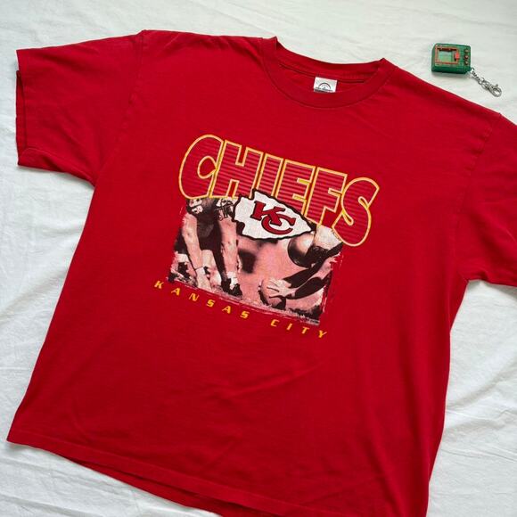 Vintage 90’s Kansas City Chiefs T-Shirt - XL - Picture 1 of 4